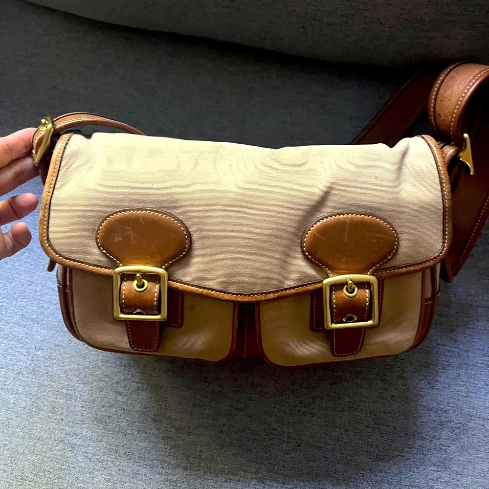 Coach purse in beige